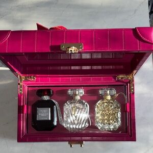 ✨Victoria Secret Bombshell Holiday Perfume Collection